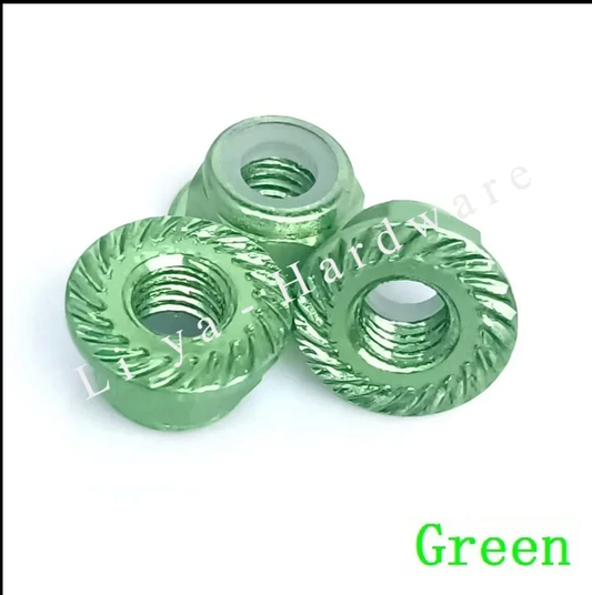 Green Wheel Nuts - 4pk.